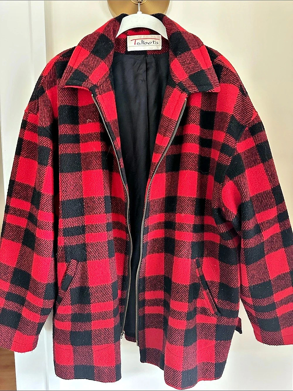 Vintage Talbots Plaid Wool Shirt Jacket in Red & Black Size Large